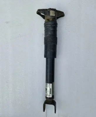 Dodge Durango Rear shock absorber/damper 68261967AA
