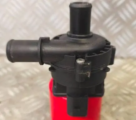 Nissan X-Trail T31 Electric auxiliary coolant/water pump 0392023015