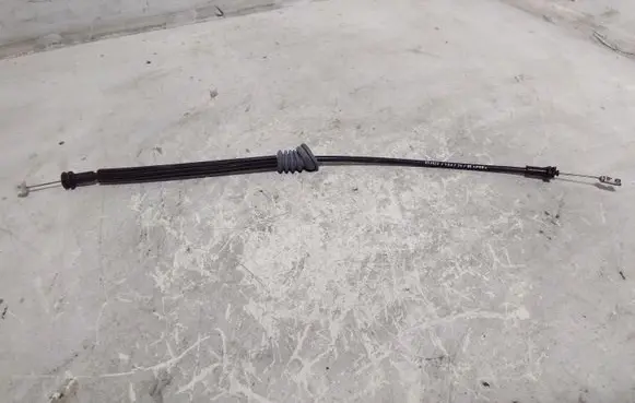 Volvo V50 Rear door cable line 993923