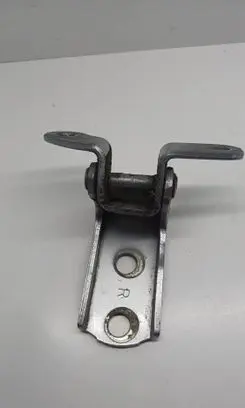 Toyota RAV 4 (XA30) Front door upper hinge A046694