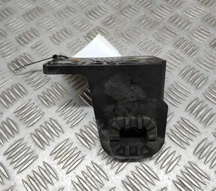 Radiator support slam panel bracket