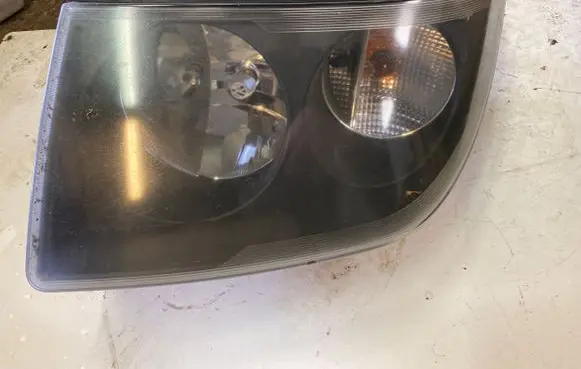 Volkswagen Crafter Headlight/headlamp 24768900