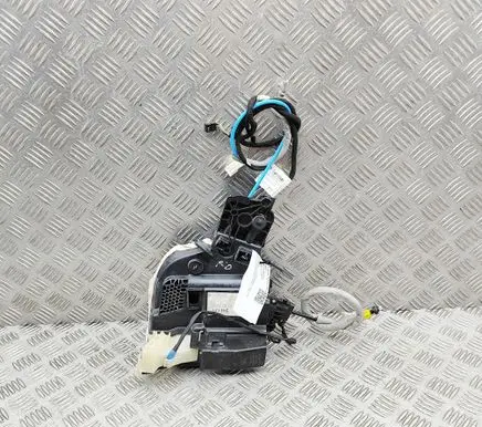 Mercedes-Benz E W238 Front door lock A0997208601