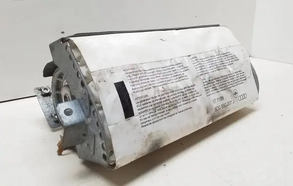 Audi A4 S4 B5 8D Passenger airbag 8D0880201J