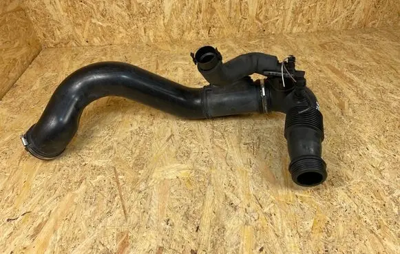 BMW Z4 E89 Air intake hose/pipe 7613823 7605638
