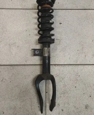 BMW 5 F10 F11 Front shock absorber/damper
