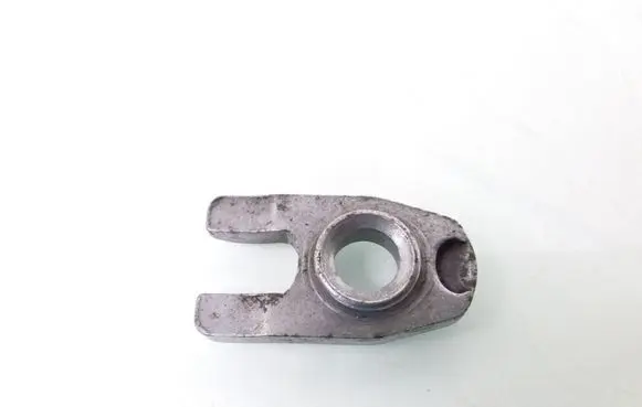 Renault Kangoo I Fuel Injector clamp holder 1308