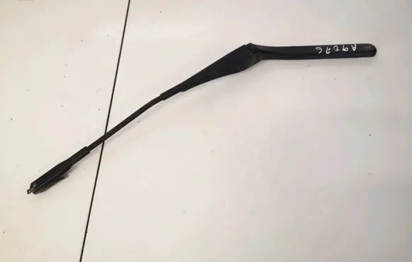 BMW 1 E81 E87 Front wiper blade arm 61617160009 61.61-7160009