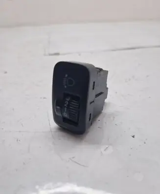 Honda CR-V Headlight level height control switch M20010