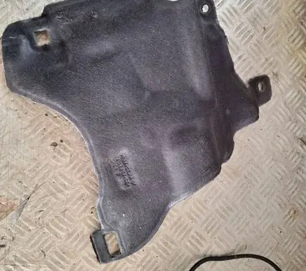 Citroen DS4 Engine bonnet/hood sound/heat insulation 