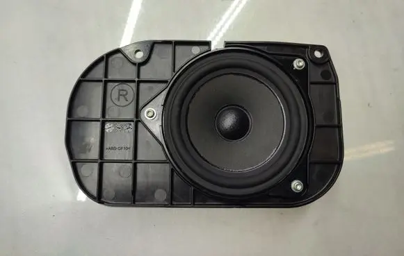 BMW 5 F10 F11 Panel speaker 9239184