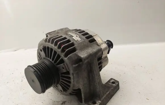 Volvo S40, V40 Generator/alternator 9472908 TN1022110500