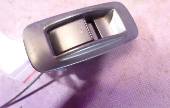 Toyota Corolla Verso E121 Quarter vent window switch 54035228
