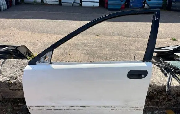 Volvo S40, V40 Front door