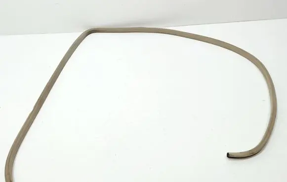 Lexus LS 400 Front door rubber seal 