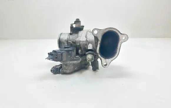 Toyota Corolla Verso E121 Throttle valve 8967221020