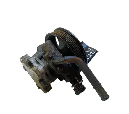 Hyundai Tucson JM Power steering pump 0K2KC32600