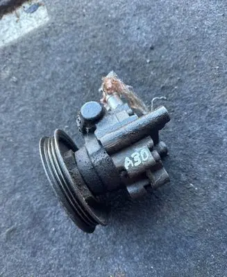 Land Rover Freelander Power steering pump PQR10020