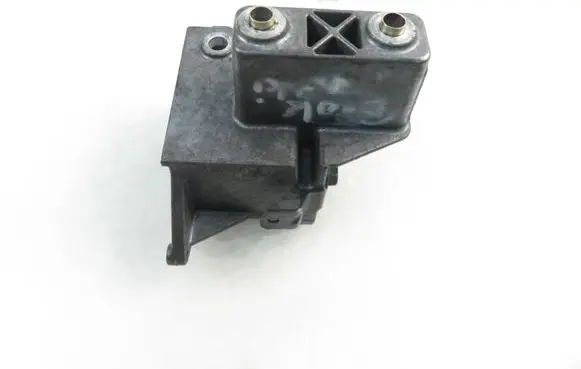 Volkswagen Phaeton Power steering pump mounting bracket 07D145879F