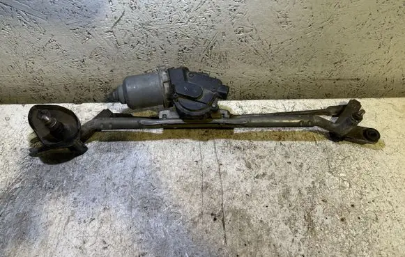 Dodge Caliber Front wiper linkage and motor 05303783AD AX1500109302