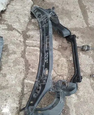 Mercedes-Benz ML W164 Radiator support slam panel
