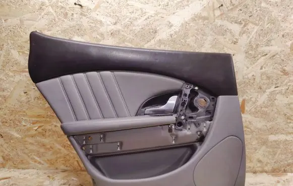 Maserati Quattroporte Rear door card panel trim 66939800