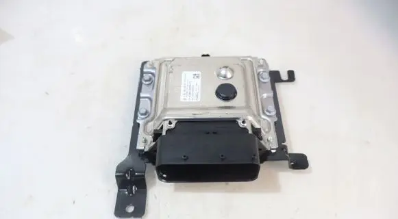 Ford Mondeo MK V Adblue control unit 0281036458