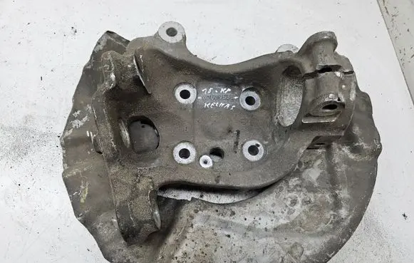 BMW 5 E60 E61 Front wheel hub spindle knuckle 67609532L
