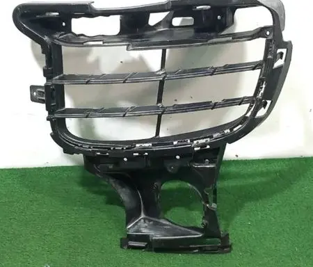 Porsche Cayenne (92A) Front bumper lower grill 7P5807681E