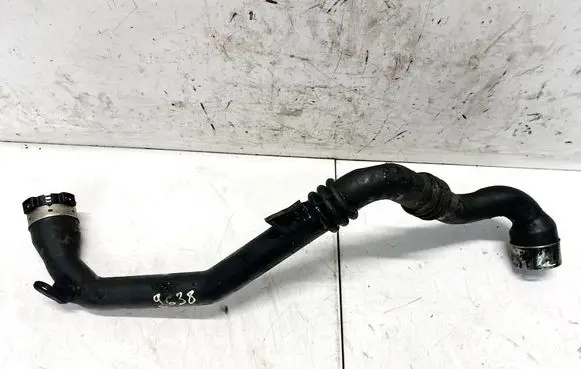 Nissan Note (E12) Intercooler hose/pipe 144603vd0b