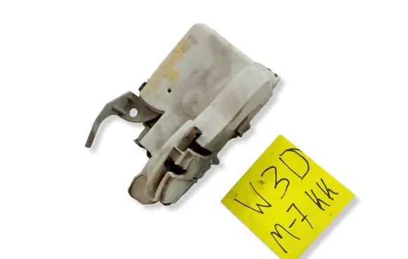 Opel Corsa C Front door lock 58965655555554