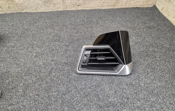 BMW 4 G22 G23 G24 G26 Dashboard side air vent grill/cover trim 6848617 7941063 9N962471202