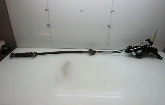 Mazda 2 Gear shifter/selector DA6A46100
