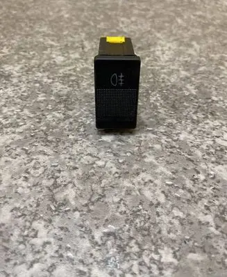 Fog light switch