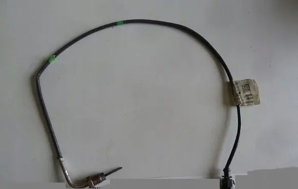 Volkswagen Golf VII Exhaust gas temperature sensor 03L906088H