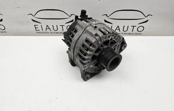 Mercedes-Benz GL X166 Generator/alternator A0141540902 FG18S029 2605594B