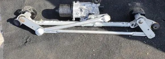 Nissan X-Trail T32 Front wiper linkage 5Y24C003