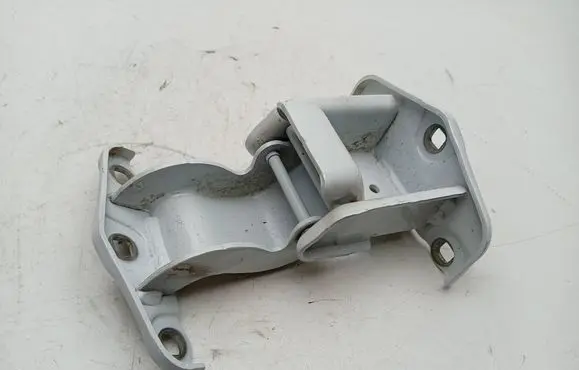 Opel Vivaro Rear door upper hinge 93458938 904006707R