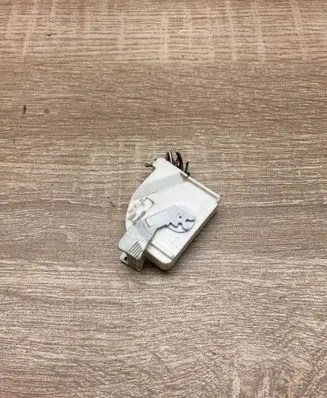 BMW 5 E39 Plug wire 8373604