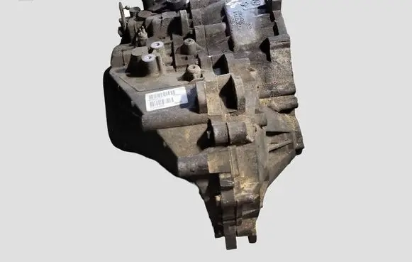 Volvo S60 Manual 5 speed gearbox P9482207 M56L T102346