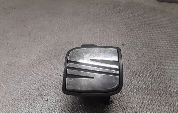 Seat Ibiza III (6L) Tailgate/trunk/boot exterior handle 6L6827573D