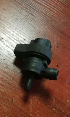 BMW 3 E46 Vacuum valve 1433602