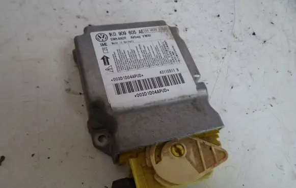 Volkswagen Scirocco Airbag control unit/module 1K0909605AE