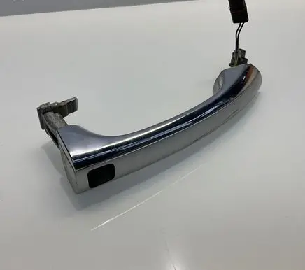 Mercedes-Benz CLS C219 Front door exterior handle A2117601270 2117601270