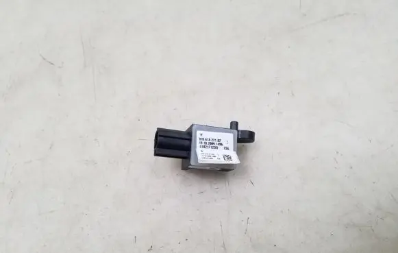Porsche Panamera (970) Airbag deployment crash/impact sensor 97061822102