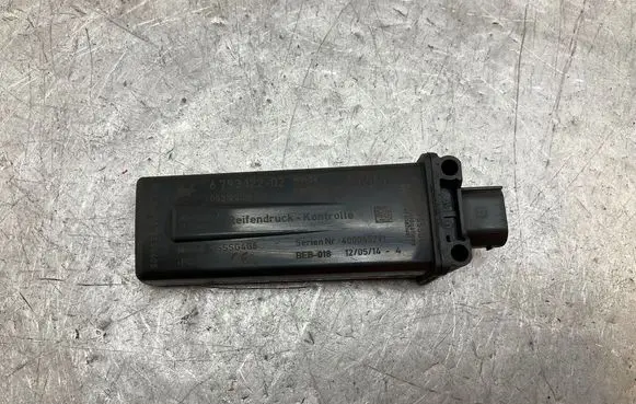 BMW 3 E92 E93 Tire pressure control unit 6793122 TSSSG4G5 053120100607