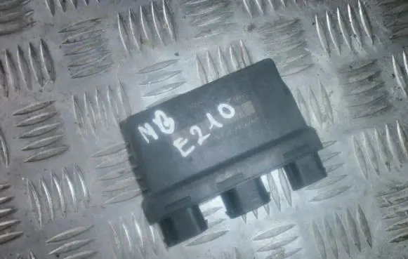 Mercedes-Benz E W210 Other control units/modules A0255454732