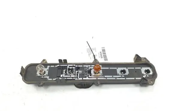 Iveco Daily 35 - 40.10 Tail light bulb cover holder 465007516