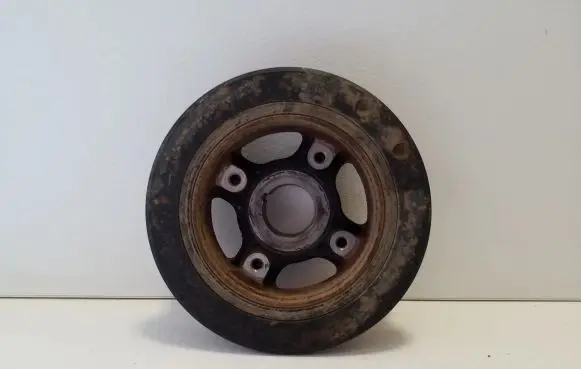 Toyota Hilux (AN120, AN130) Crankshaft pulley