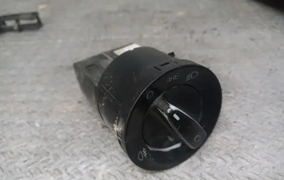 Volkswagen Sharan Light switch 1C0941531